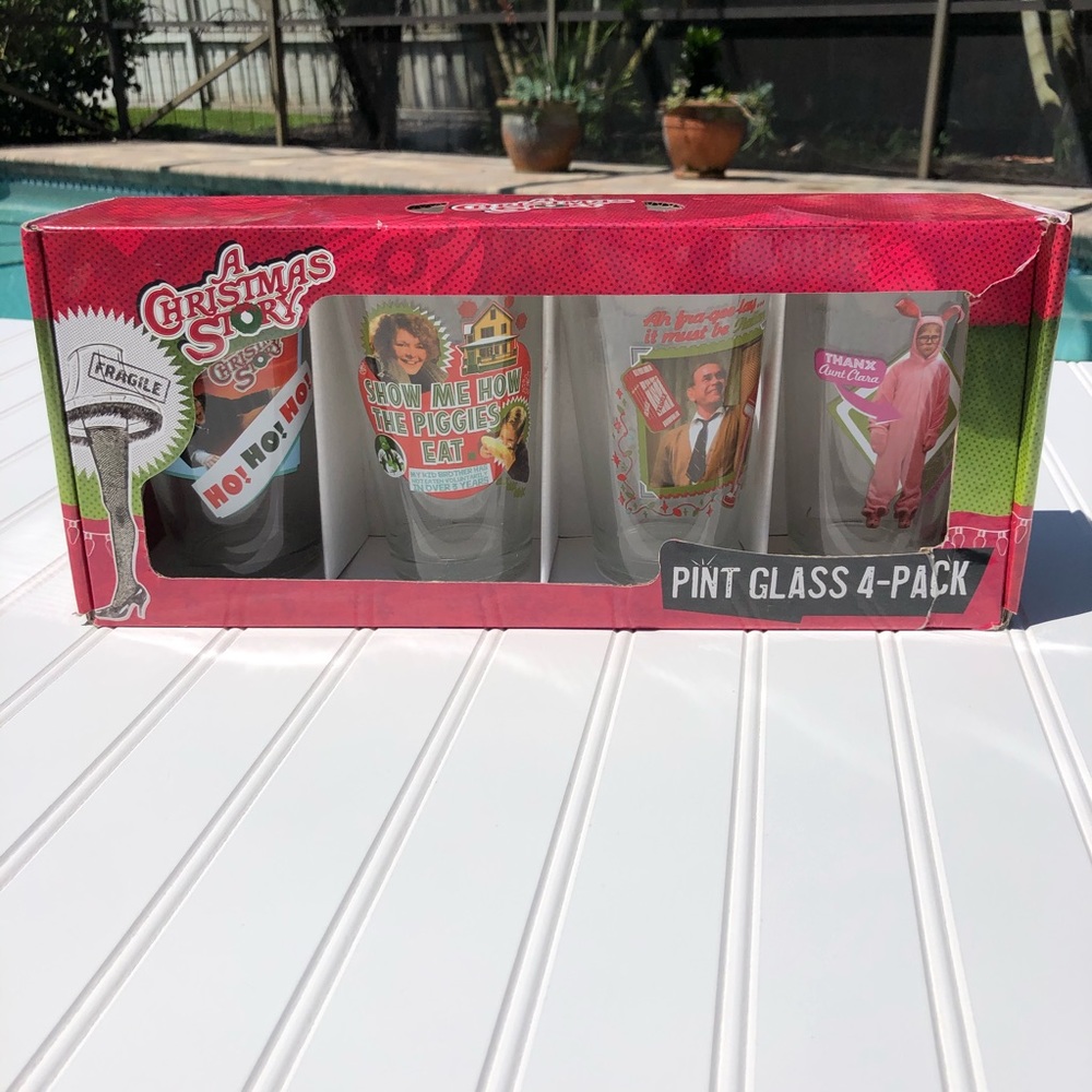 A Christmas Story Pint Glass 4-pack